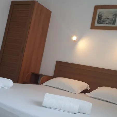 Kera Guest house