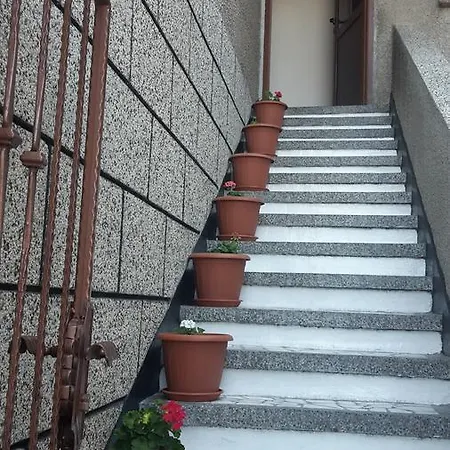 Guest house Kera