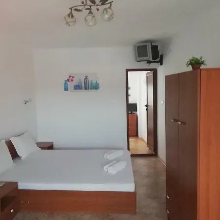 Kera Guest house 2*