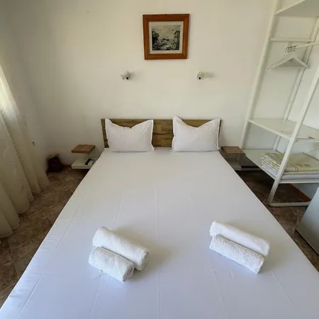 Guest house Kera